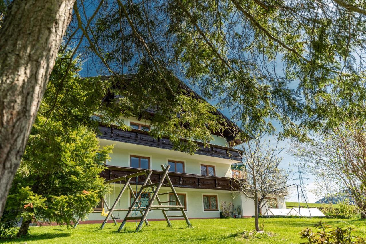 Gaestehaus Huber Fruehstueckspension Schladming